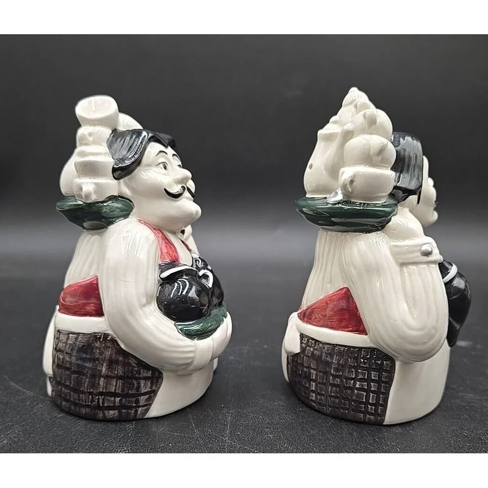 Dept 56 Italian Chef Salt and Pepper Shakers Ceramic Waiter Bistro Set White‎